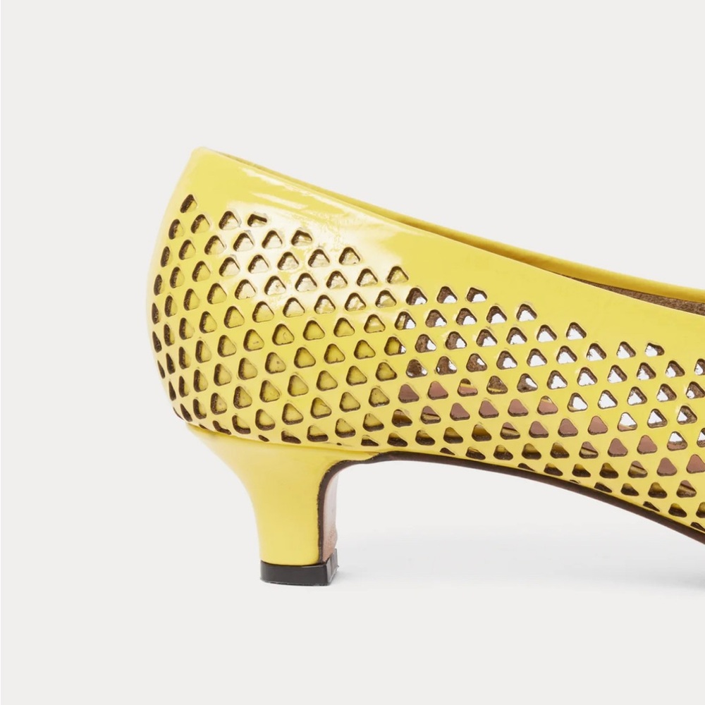 Rachel Comey Clemmie Kitten S-Punch Yellow Perforated Heels - Picture 2 of 10